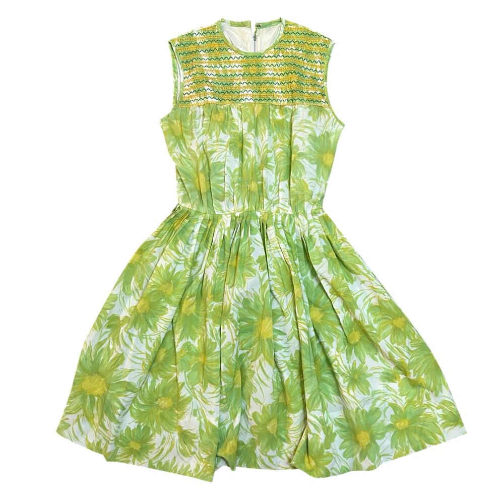 Vintage 60s Smocked Green White Floral A-Line Dress Womens XS/S Sleeveless Mod